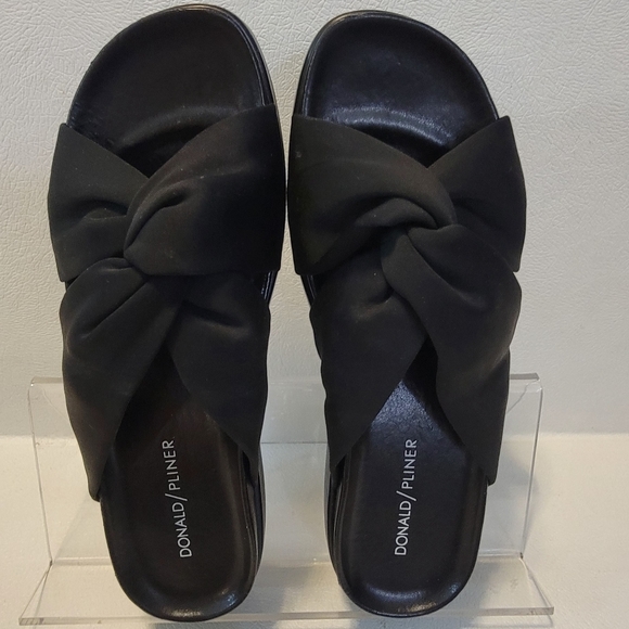 DONALD J PLINER FOLLEY BLACK LEATHER PLATFORM WEDGE WOMENS SLIP ON SANDALS - Picture 9 of 9